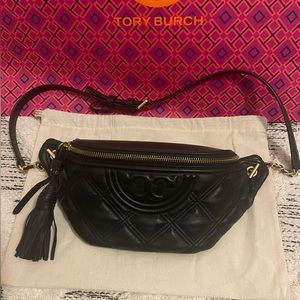 Beautiful AUTHENTIC Tory Burch Fleming Belt Bag!